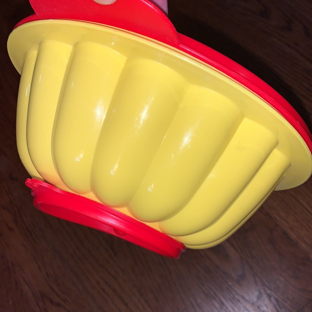 Tupperware Mickey Mouse - Picture 3 of 4